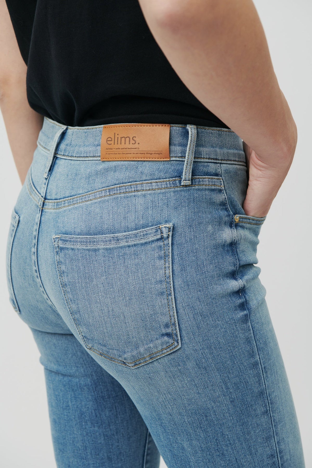 The Melrose Slim Straight Denim  |  Sun-Kissed