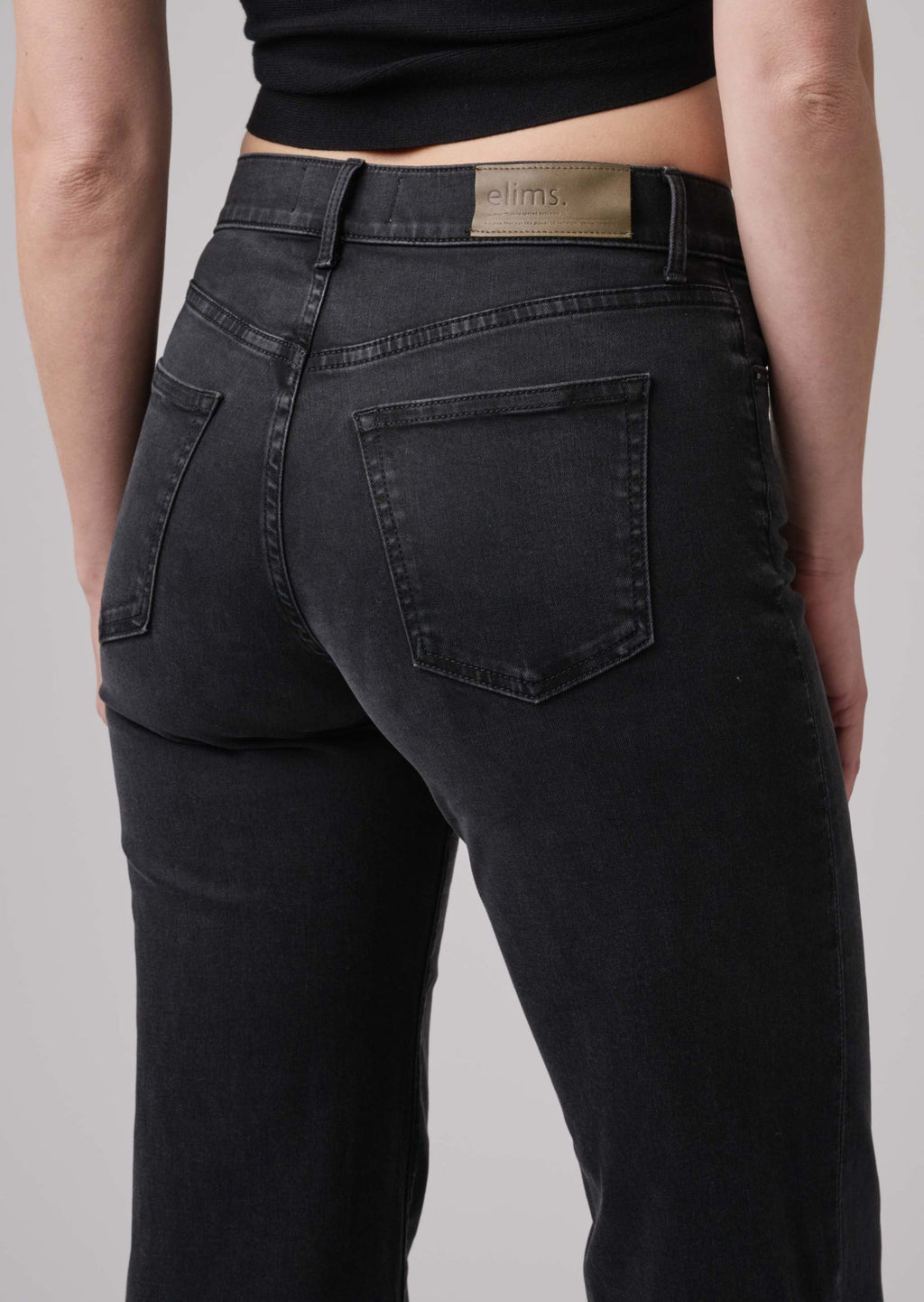 The Melrose Slim Straight Denim  |  Black Diamond