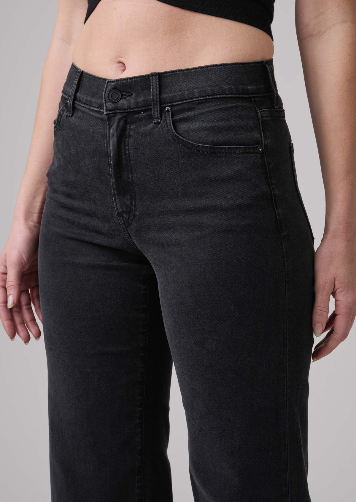 The Melrose Slim Straight Denim  |  Black Diamond