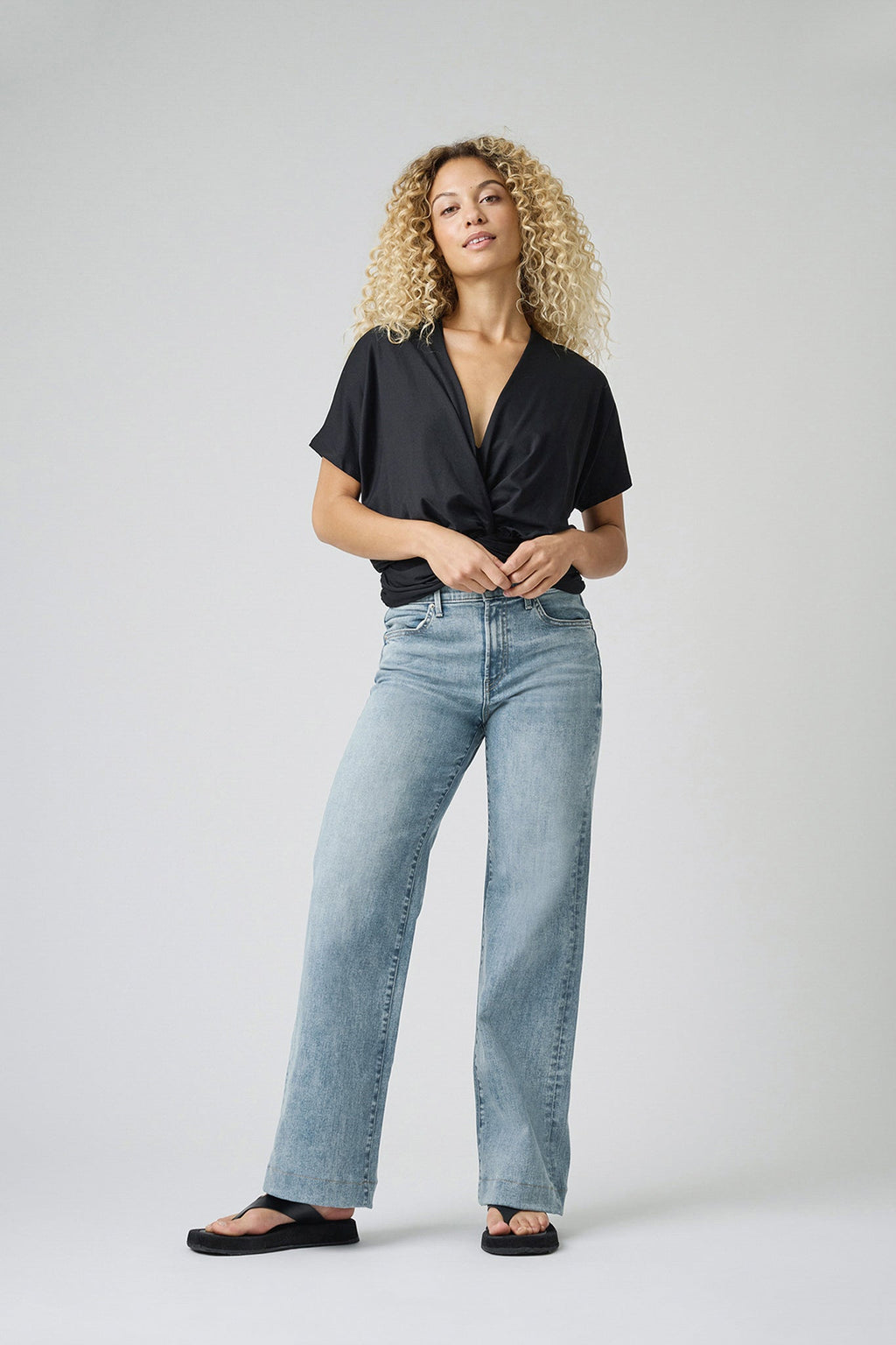 The Malibu Wide Denim  |  Pebble