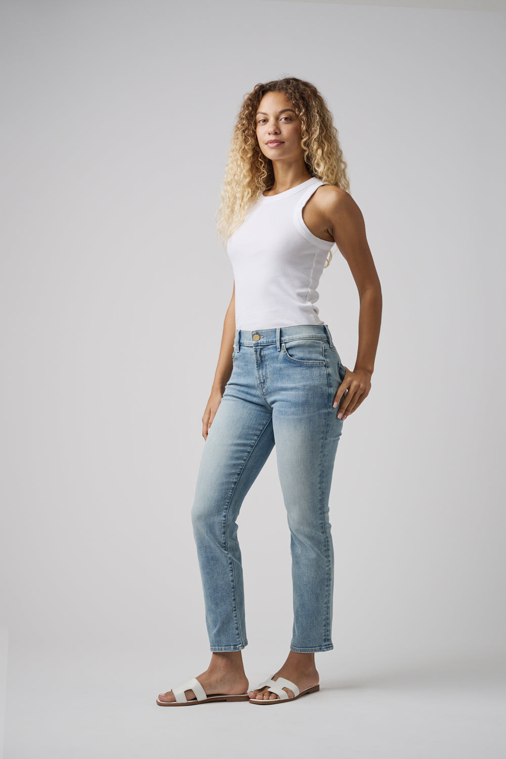 The Melrose Slim Straight Denim  |  Pebble